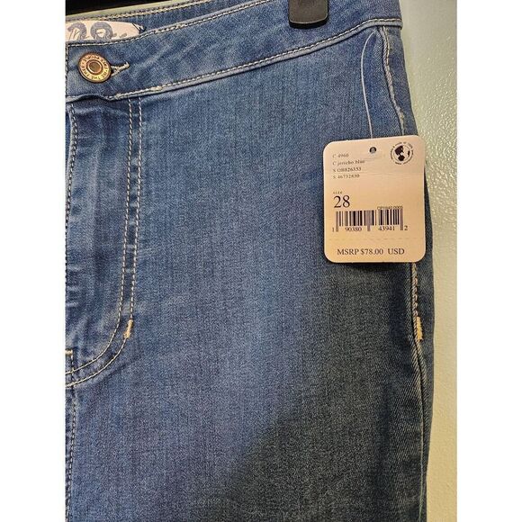 Free People high waisted bell bottom jeans. Size 28. NWT. - Picture 3 of 5